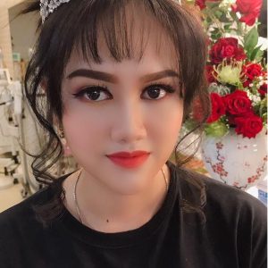 Trang điểm cô Dâu